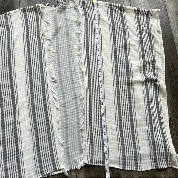 Aerie Boho Striped Cover Up Fringe Kimono White Black Gray One Size - Picture 4 of 7